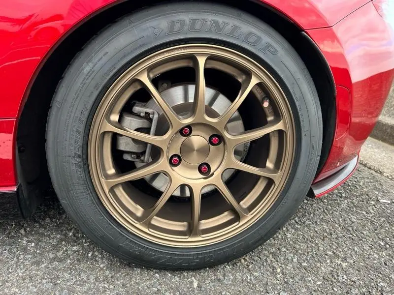 DIREZZA ZⅢを履くNDロードスターの写真