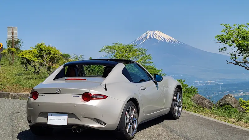 roadsterでドライブに出かけた気分になれる写真